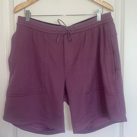 Lululemon Men’s License to Train Linerless Shorts Vintage Plum XL - Picture 1 of 6